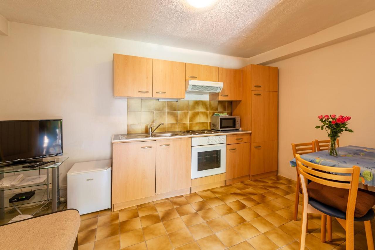 Apartment Lemut Portoroz Bagian luar foto